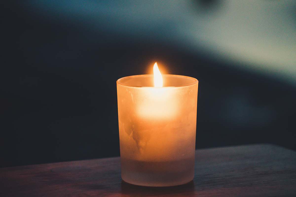 ku de ta tea light on brown surface indonesia